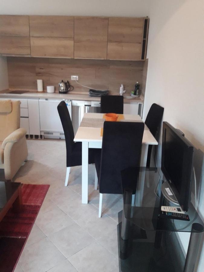 Macko, Apartmani Тиват Экстерьер фото