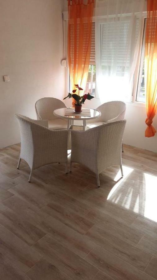 Macko, Apartmani Тиват Экстерьер фото